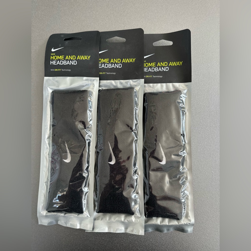 Nike Black Sweatbands 3